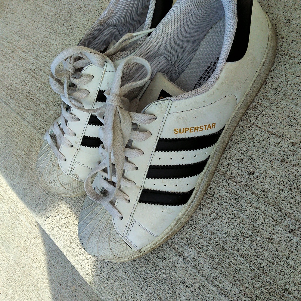 Adidas Superstar Shell toes - Picture 2 of 7